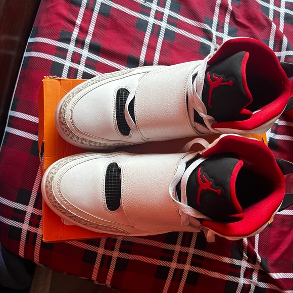 Jordan Son Of Mars Fire Red Size 12 - Picture 2 of 2